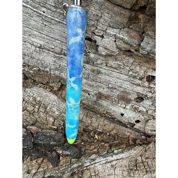 Sea Inspired Epoxy Glitter and Alcohol Inks Turtle Gel Pen With Seashell Charm - Picture 2 of 10